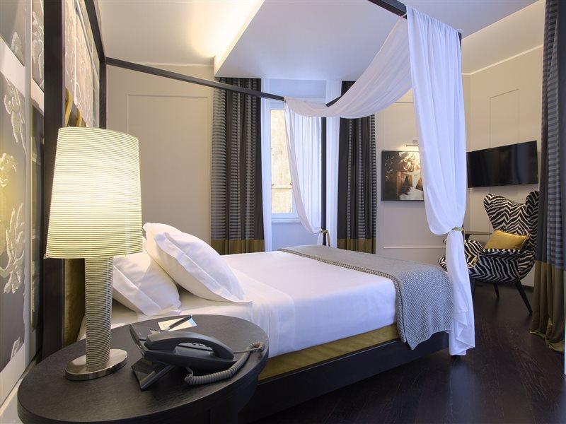 Stendhal Luxury Suites Rome Bagian luar foto