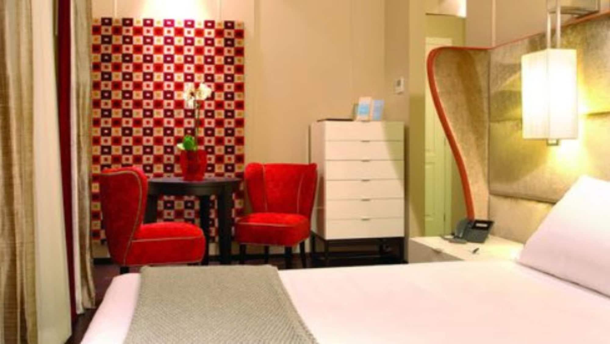 Stendhal Luxury Suites Rome Bagian luar foto