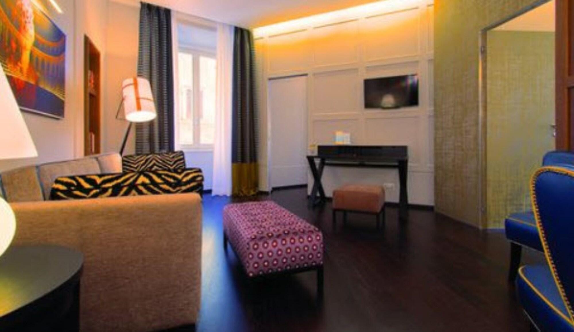 Stendhal Luxury Suites Rome Bagian luar foto