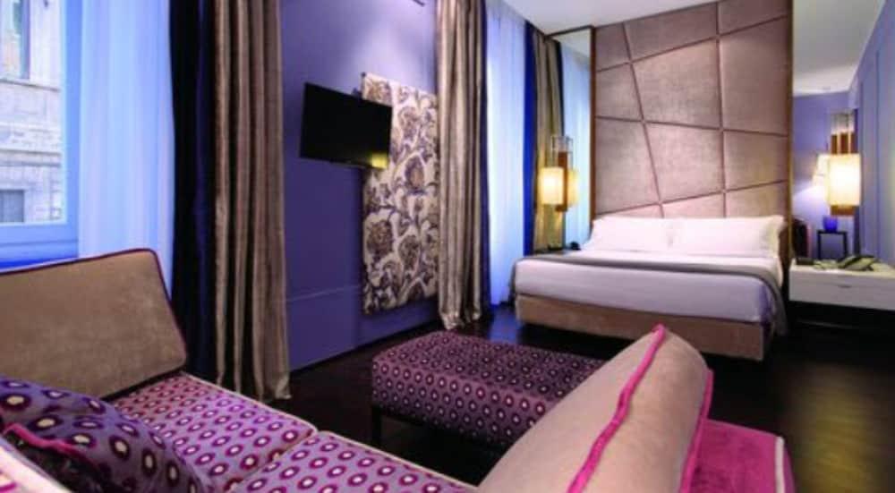 Stendhal Luxury Suites Rome Bagian luar foto