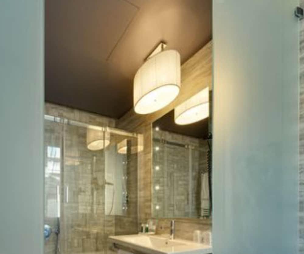 Stendhal Luxury Suites Rome Bagian luar foto